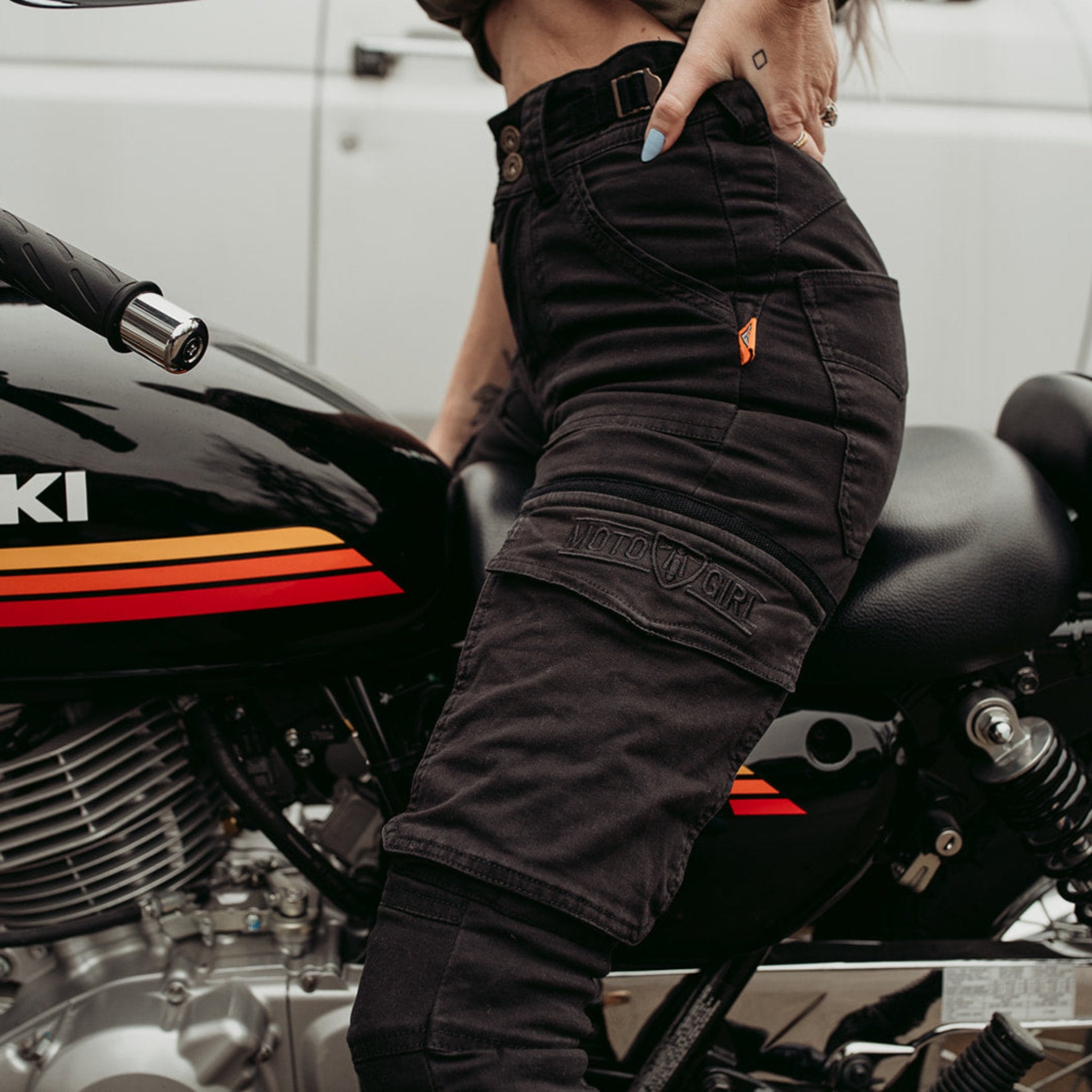 Lara Black Motorcykel Cargobukser Til Damer fra Moto Girl